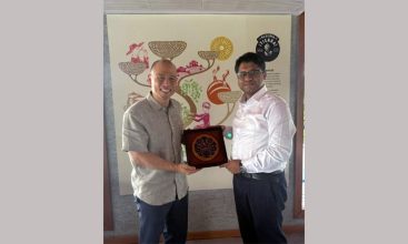 Bangladesh High Commissioner to the Maldives Dr. Md. Nazmul Islam paid a courtesy call on US Ambassador to the Maldives Hugo Yon in Male today. Photo : Collected
