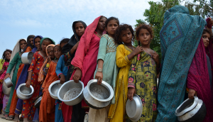Last Saturday in Mirpur Khas, a city in Pakistan’s Sindh province, hundreds of people lined up for hours outside a park to buy subsidized wheat flour, offered for 65 rupees a kilogram instead of the current, inflated rate of about 140 to 160 rupees