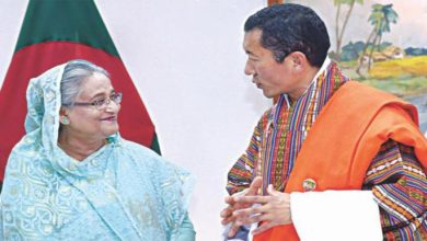 Prime Minister Sheikh Hasina and her Bhutanese counterpart Dr Lotay Tshering in Dhaka on April 13, 2019. Photo:PIB