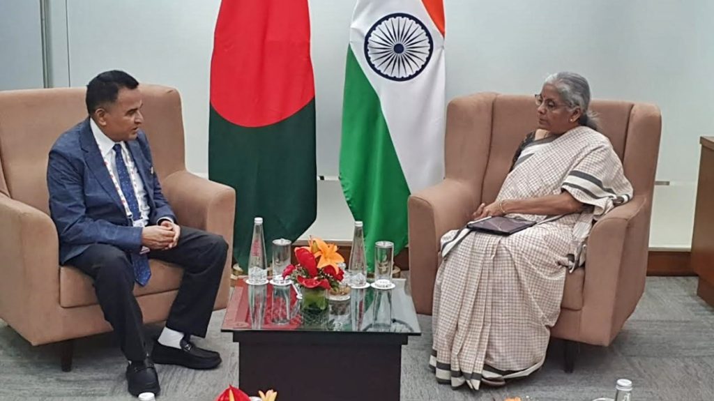 Bangladesh Finance Minister AHM Mustafa Kamal and Indian Finance Minister Nirmala Sitharaman.