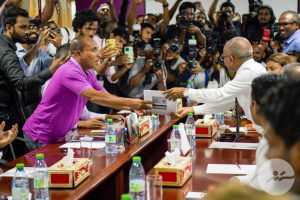 'The Democrats'; a new political party spearheaded by Parliament Speaker Mohamed Nasheed submits form to EC seeking approval to form the party on May 21, 2023. (Sun Photo/Mohamed Shaathiu Abdulla)