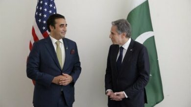 Foreign Minister Bilawal Bhutto-Zardari meets US Secretary of State Antony Blinken at the UN headquarters in New York on May 18, 2022. — AFP