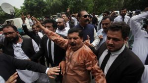 Lawyers gather to protest following the arrest of Pakistan's former Prime Minister Imran Khan, outside his residence in Lahore, Pakistan August 5, 2023. REUTERS/Mohsin Raza/File Photo