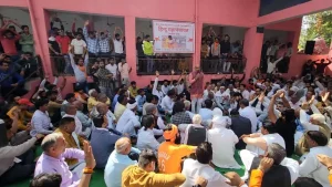 Hindu groups hold a meeting in Gurugram, Haryana in support of accused Monu Manesar after the killing of Nasir and Junaid in February this year [File: Parveen Kumar/Hindustan Times via Getty Images]