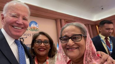 US President Joe Biden took a selfie with Prime Minister Sheikh Hasina, alongside her daughter Saima Wazed Putul on the sidelines of the G20 Leaders’ Summit 2023 on Saturday (9 September) in New Delhi. Photo: PMO
