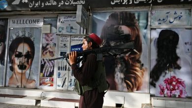 Beauty salons sprung up in Kabul and other Afghan cities after the Taliban was toppled by a US-led invasion in late 2001 CREDIT: WAKIL KOHSAR/AFP