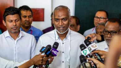 Mohamed Muizzu, Maldives presidential candidate of the opposition party, People's National Congress speaks with the media personnel during the second round of a presidential election in Male, Maldives September 30, 2023. File Photo: REUTERS/Dhahau Naseem