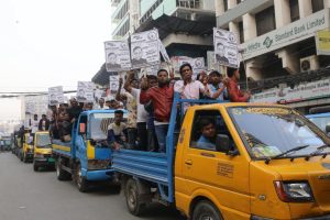 Election rallies in South Asia are more likely to feature vehicles belching exhaust smoke than people championing climate issues (Image: Alamy)