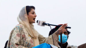 Maryam Nawaz, the daughter of Pakistan's former Prime Minister Nawaz Sharif, gestures as she speaks during an anti-government protest rally organized by the Pakistan Democratic Movement (PDM), an alliance of political opposition parties, in Peshawar, Pakistan November 22, 2020. REUTERS/Fayaz Aziz/File Photo