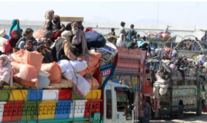 "Pakistan Implements Stringent Measures: Nearly 300 Afghan Migrants Forced to Return Home"