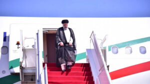 Red carpet reception for Iranian President in Pakistan