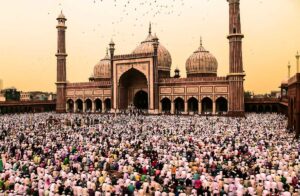 ndian Muslims pray together on the last Friday of the holy fasting month of Ramadan at Jama Masjid in New Delhi, India