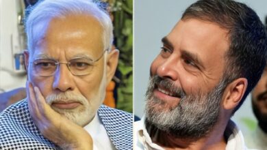 Big collapse in Modi's popularity, Rahul's support increased