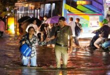 Mumbai drowned in heavy rain, 4 people died