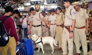 Threat of terrorist attack in Mumbai, police tight security