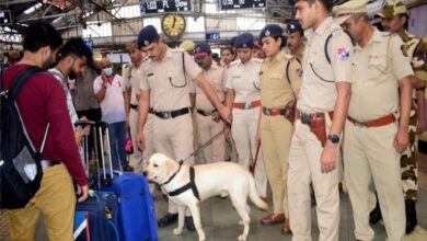 Threat of terrorist attack in Mumbai, police tight security