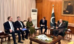 Pakistan President seeks Russian support for Pakistan’s Brics bid