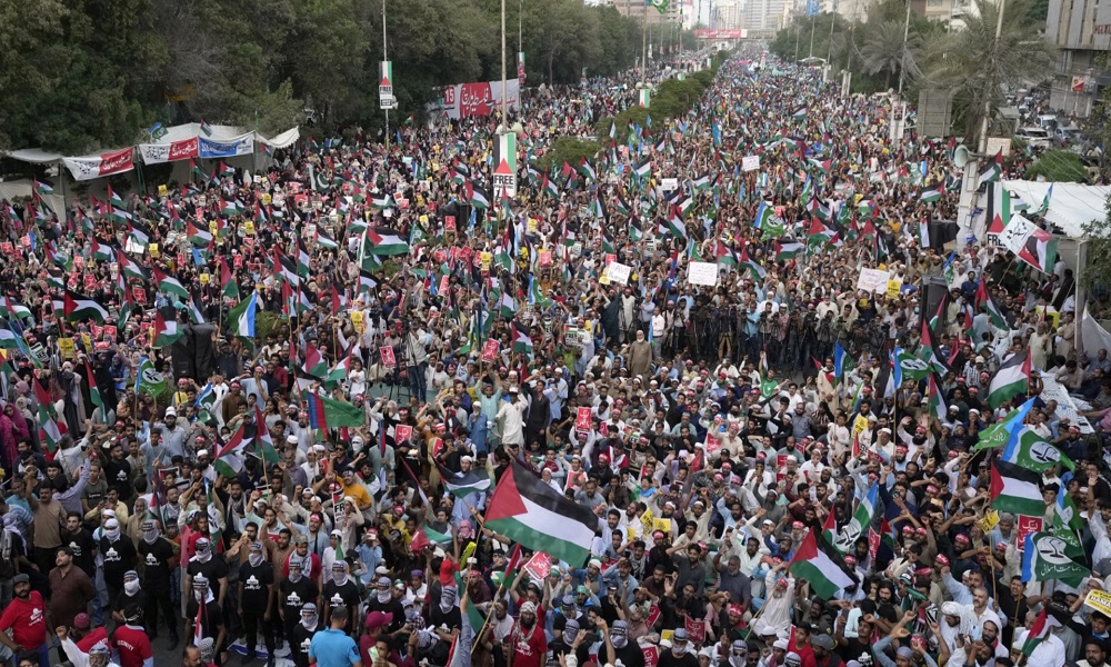 Thousands of people took to the streets of Pakistan to demand an end to the war in Gaza