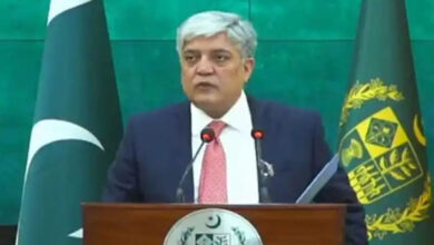 Foreign Office spokesman Shafqat Ali Khan. Screengrab via Youtube/@Aaj News