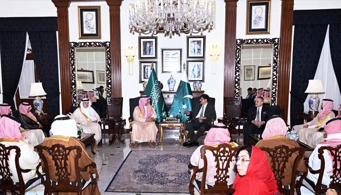Sindh Chief Minister Syed Murad Ali Shah meets Prince Mansoor bin Mohammad Al Saud, Chairman of the Saudi-Pakistan Joint Business Council at Sindh CM's House, Karachi, October 9, 2025. — CM House