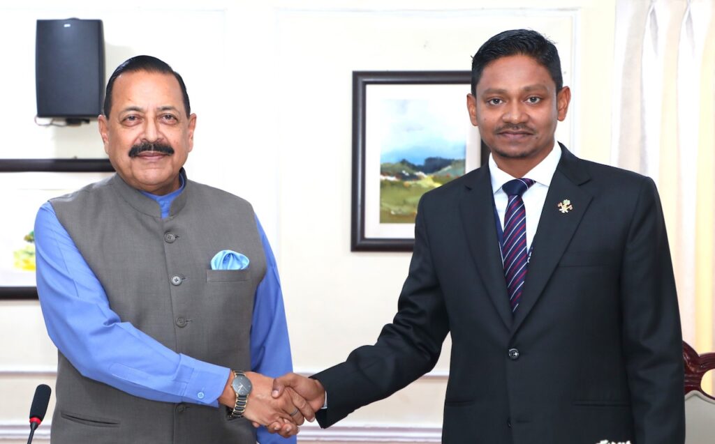 Maldives Minister for Cities, Local Government and Public Works, Ahmed Salim calling on Union Minister Dr Jitendra Singh at New Delhi.