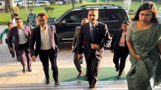 Indian High Commissioner to Bangladesh Pranay Verma enters the Ministry of Foreign Affairs. File Photo: UNB